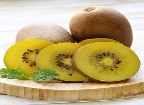 تصویر 1 از قیمت خرید کیوی هایوارد طلایی ازبکستان + فروش ویژه